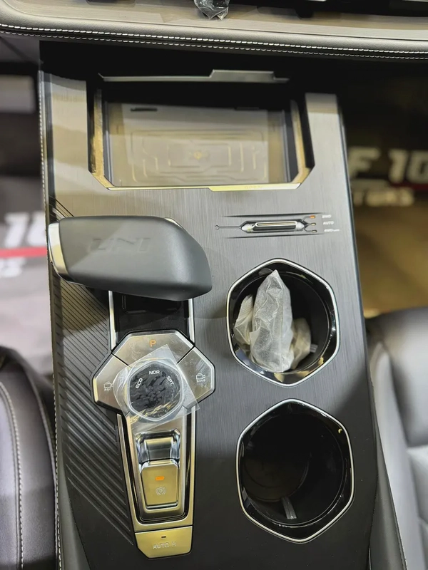 2023 CHANGAN UNI K  PLATINUM WITH 360 DEGREE CAMERA/FULLY LOADED BRAND NEW ZERO KM