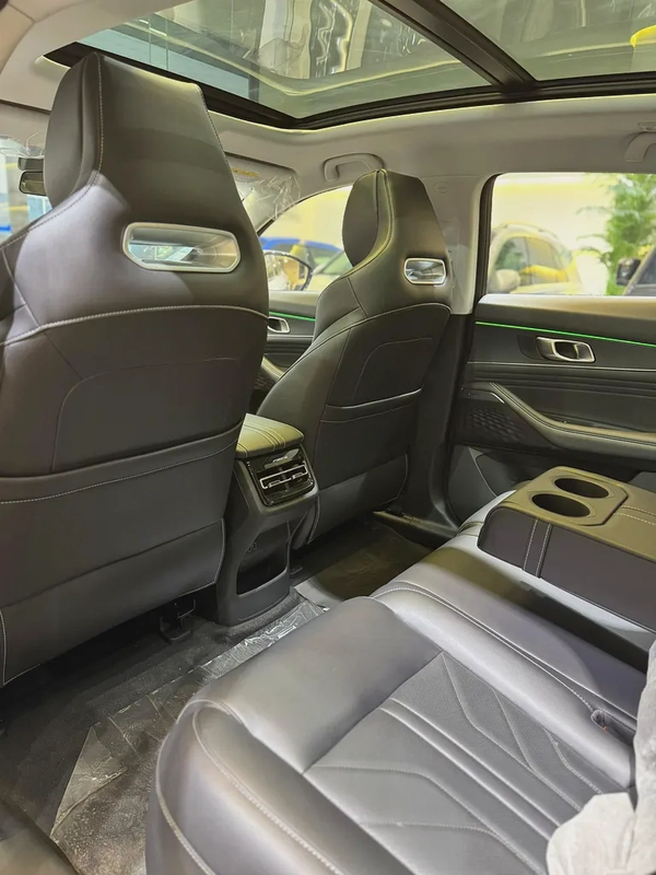 2023 CHANGAN UNI K  PLATINUM WITH 360 DEGREE CAMERA/FULLY LOADED BRAND NEW ZERO KM