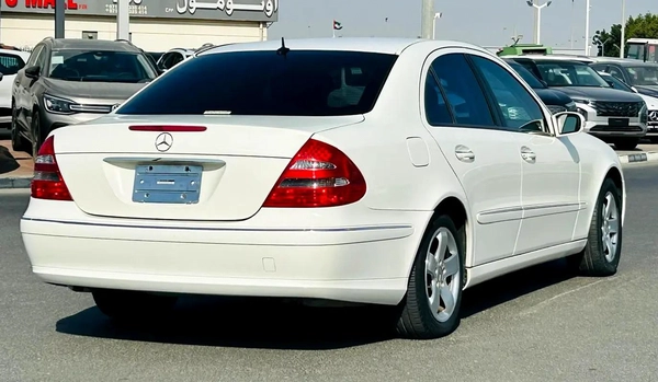BENZ E240 | 2002 | CLEAN CAR FRESH JAPAN IMPORT