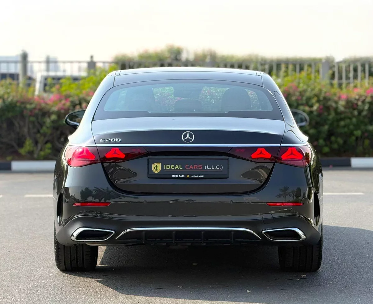 MERCEDES BENZ E200 | GCC SPECS | YEAR: 2026 | BRAND NEW-5-5