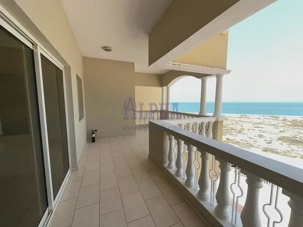 Seaview | 1BR | Big Balcony | High Floor |-6-6