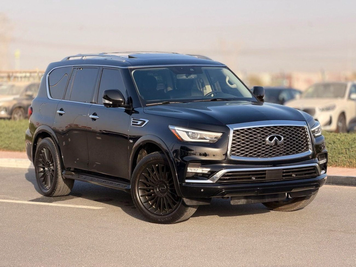 Infiniti QX80 LUXURY 4WD Full option