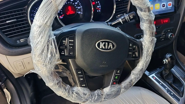 Kia Optima S 2013 - American Specs