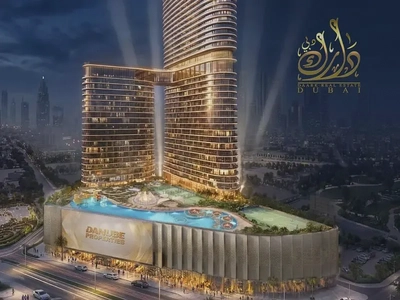 4% Dld Waiver | Fully Furnished in Prime Location| Balcony | Skyline & Pool Views-5