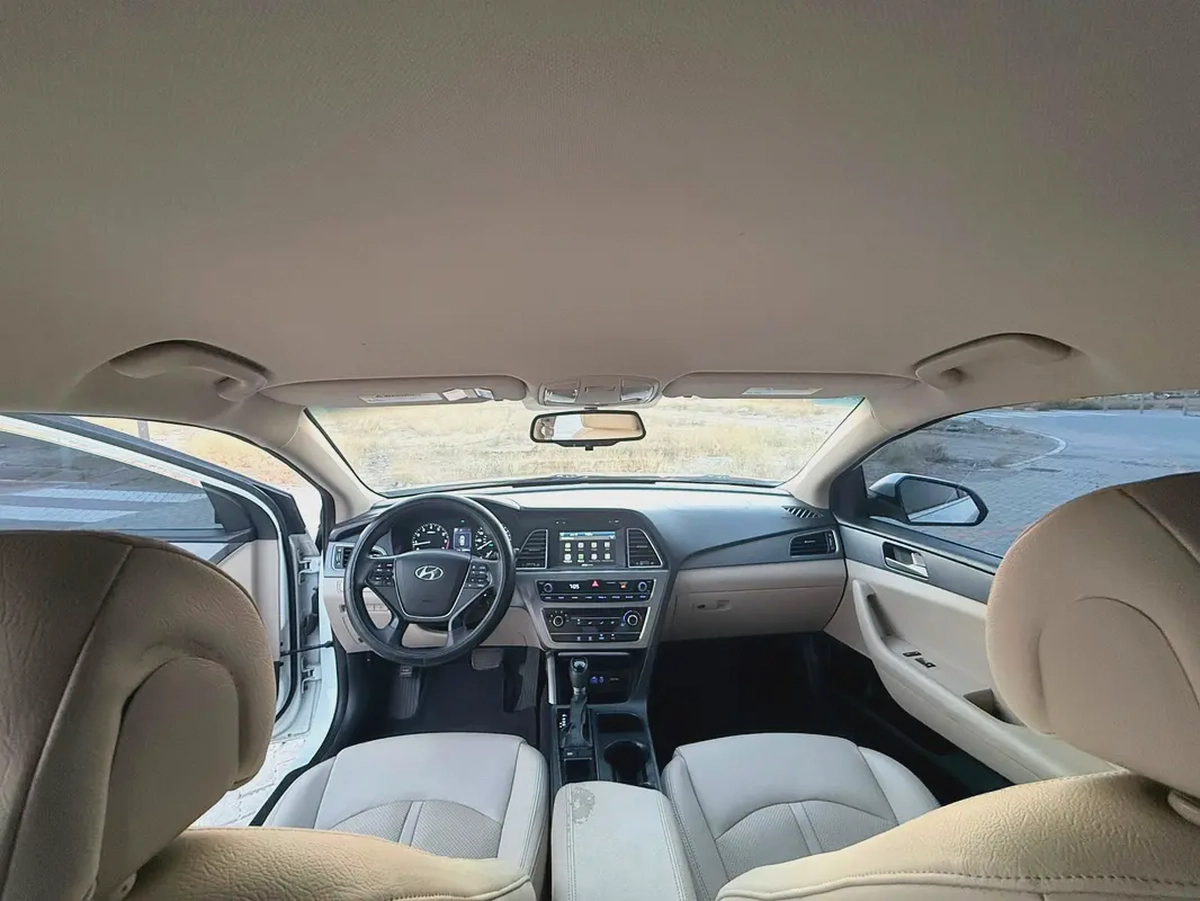 2016 Hyundai Sonata SE - American Specs - Well Maintained-9-9