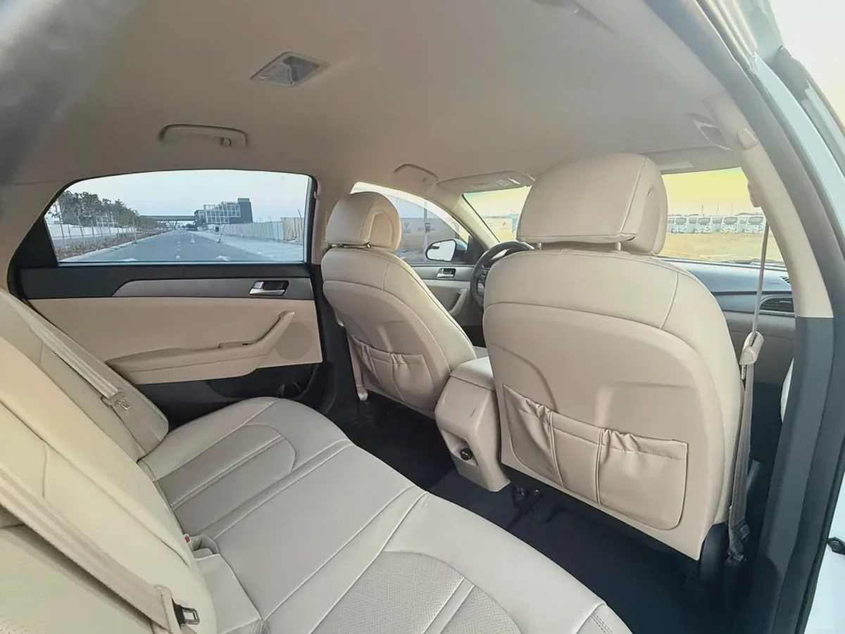 2016 Hyundai Sonata SE - American Specs - Well Maintained-13-13