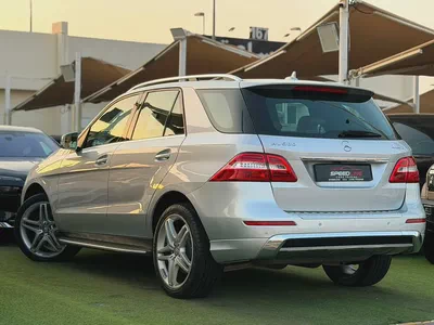 Mercedes- Benz ML-500-4