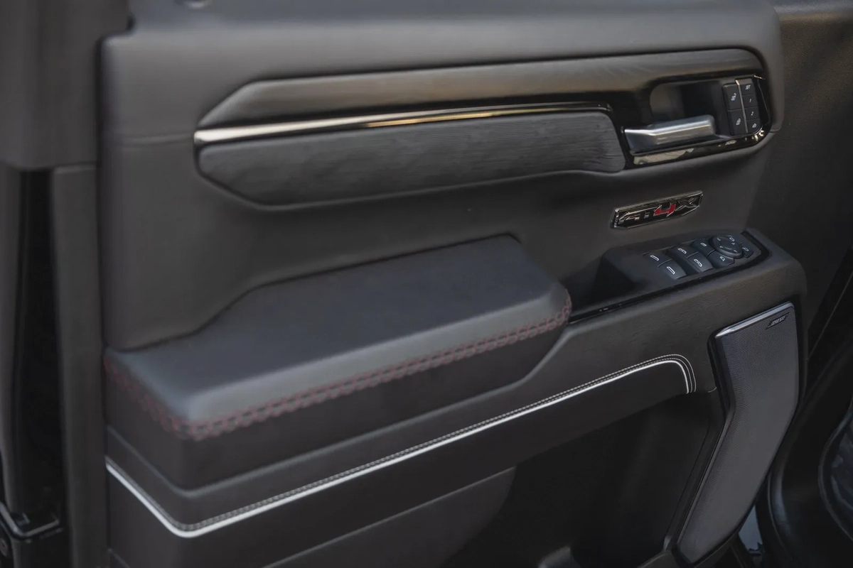 GMC Sierra 1500 2025