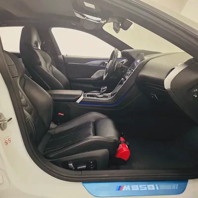 AED 2647 PM | BMW M850i xDrive 2020 | PRISTINE CONDITION | HIGH MODS | 1 YEAR WARRANTY | GCC-14