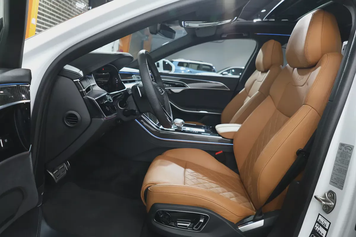 2024 Audi A8 L 55 TFSI quattro | GCC Specs | Brand New-8-8