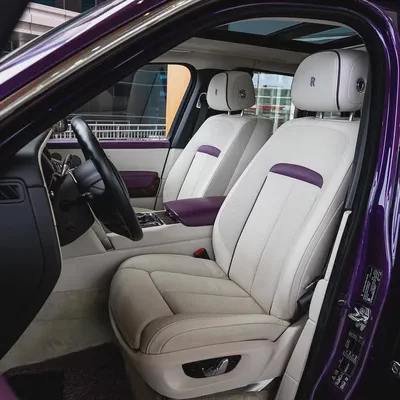 2019  ROLLS ROYCE CULLINAN SILVER BADGE GCC DONE 78,000KM-3
