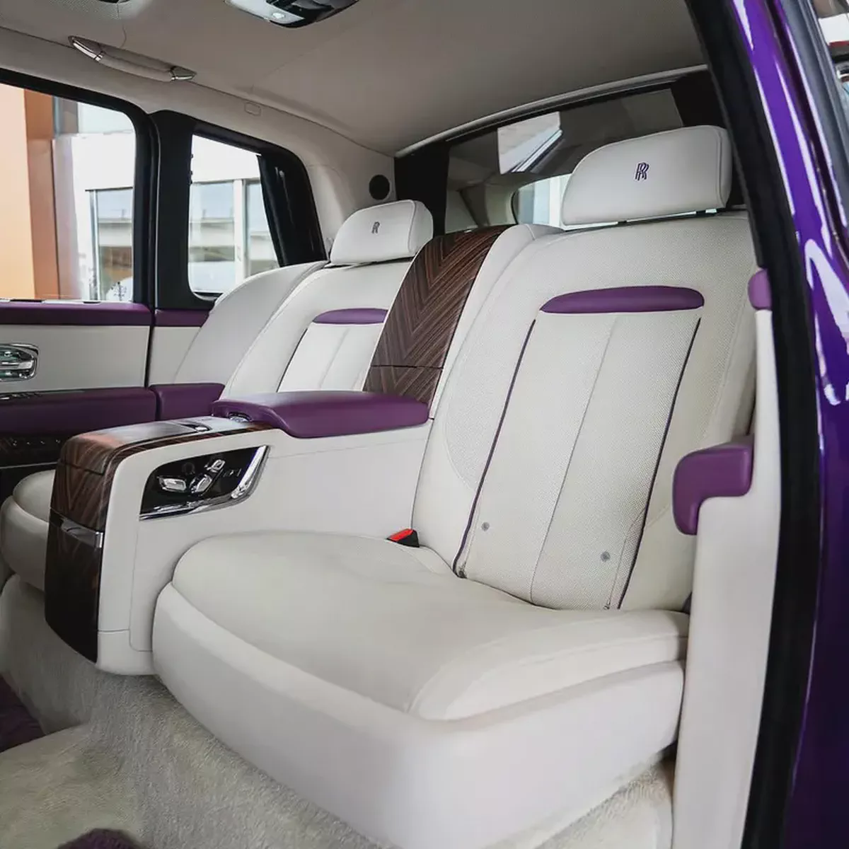 2019 ROLLS ROYCE CULLINAN SILVER BADGE GCC DONE 78,000KM-4-4
