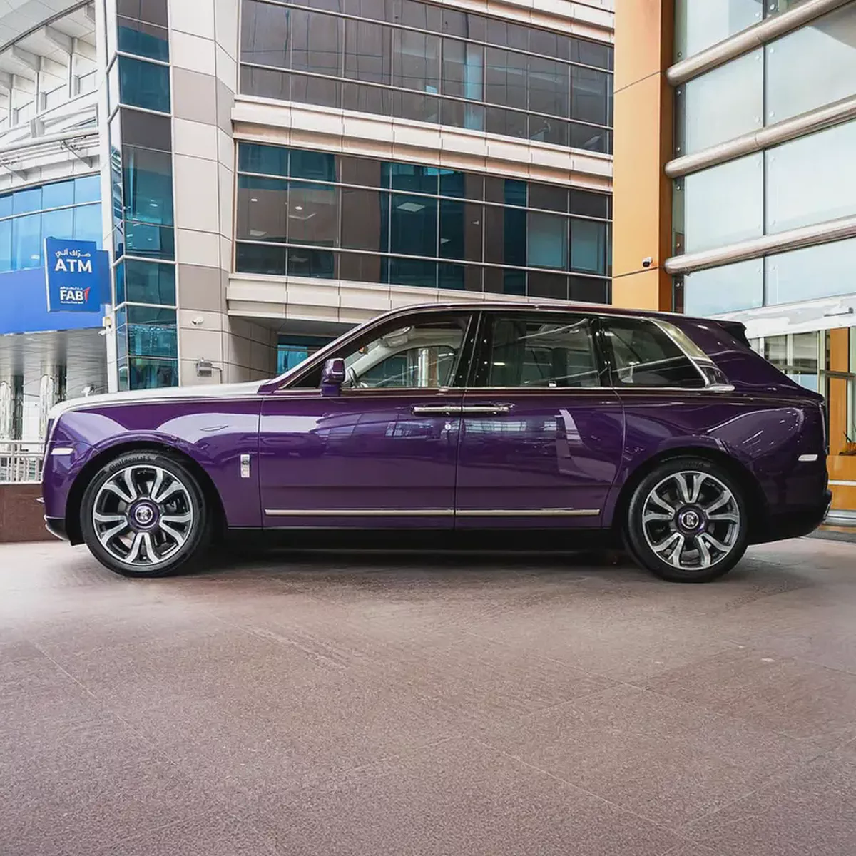 2019 ROLLS ROYCE CULLINAN SILVER BADGE GCC DONE 78,000KM-7-7