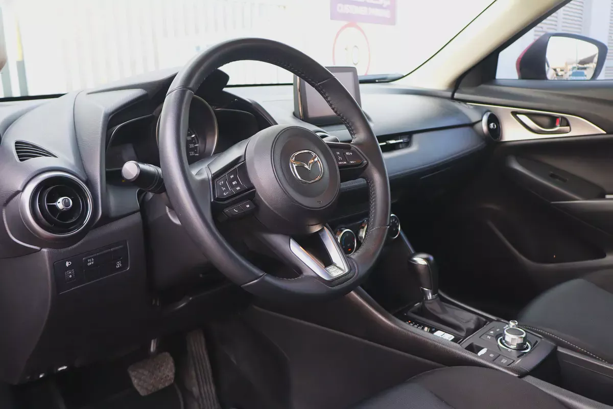 Mazda CX-3 GS GCC Specs - Pristine Condition - Original Paint-3-3