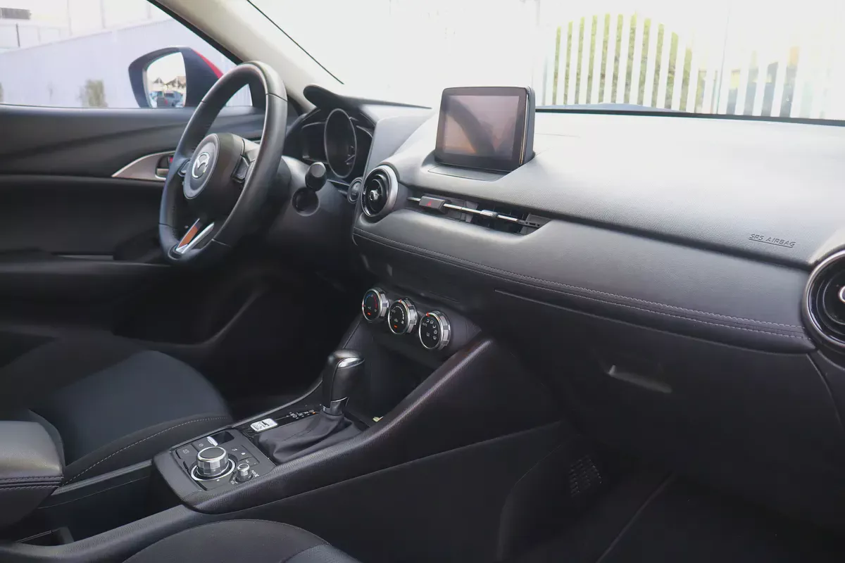 Mazda CX-3 GS GCC Specs - Pristine Condition - Original Paint-4-4