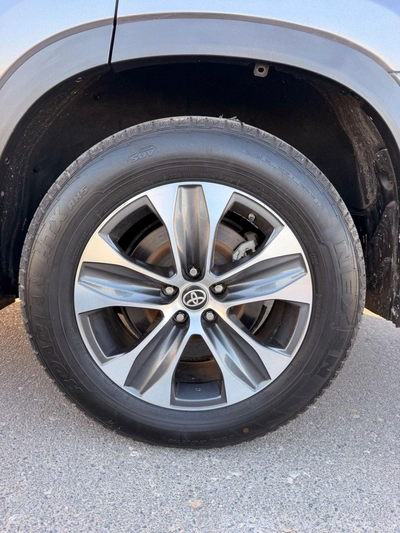 Toyota Highlander GLE HEV GLE Hybrid Full option 2023-11
