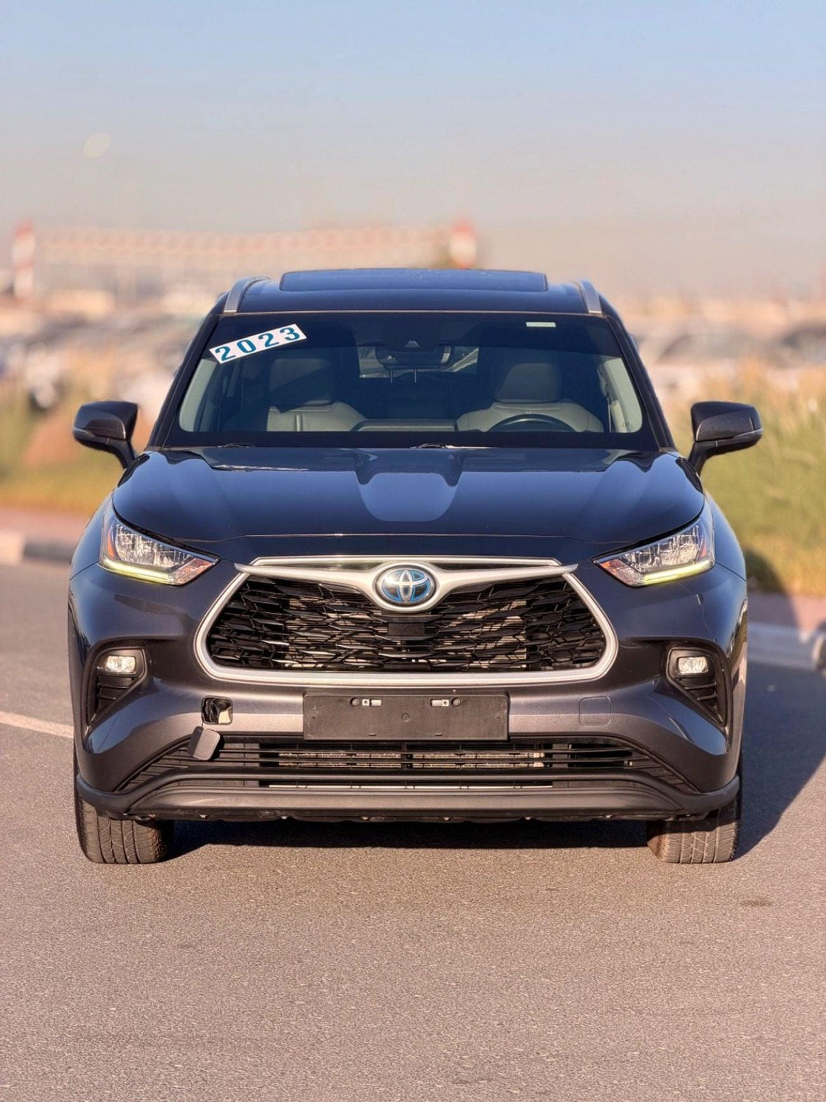 Toyota Highlander GLE HEV GLE Hybrid Full option 2023-1-1