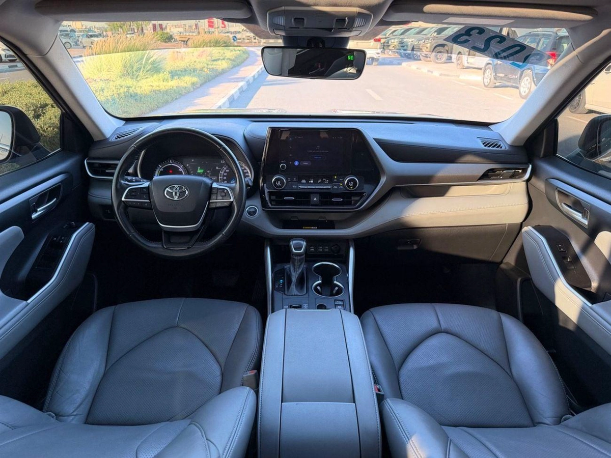 Toyota Highlander GLE HEV GLE Hybrid Full option 2023-4-4