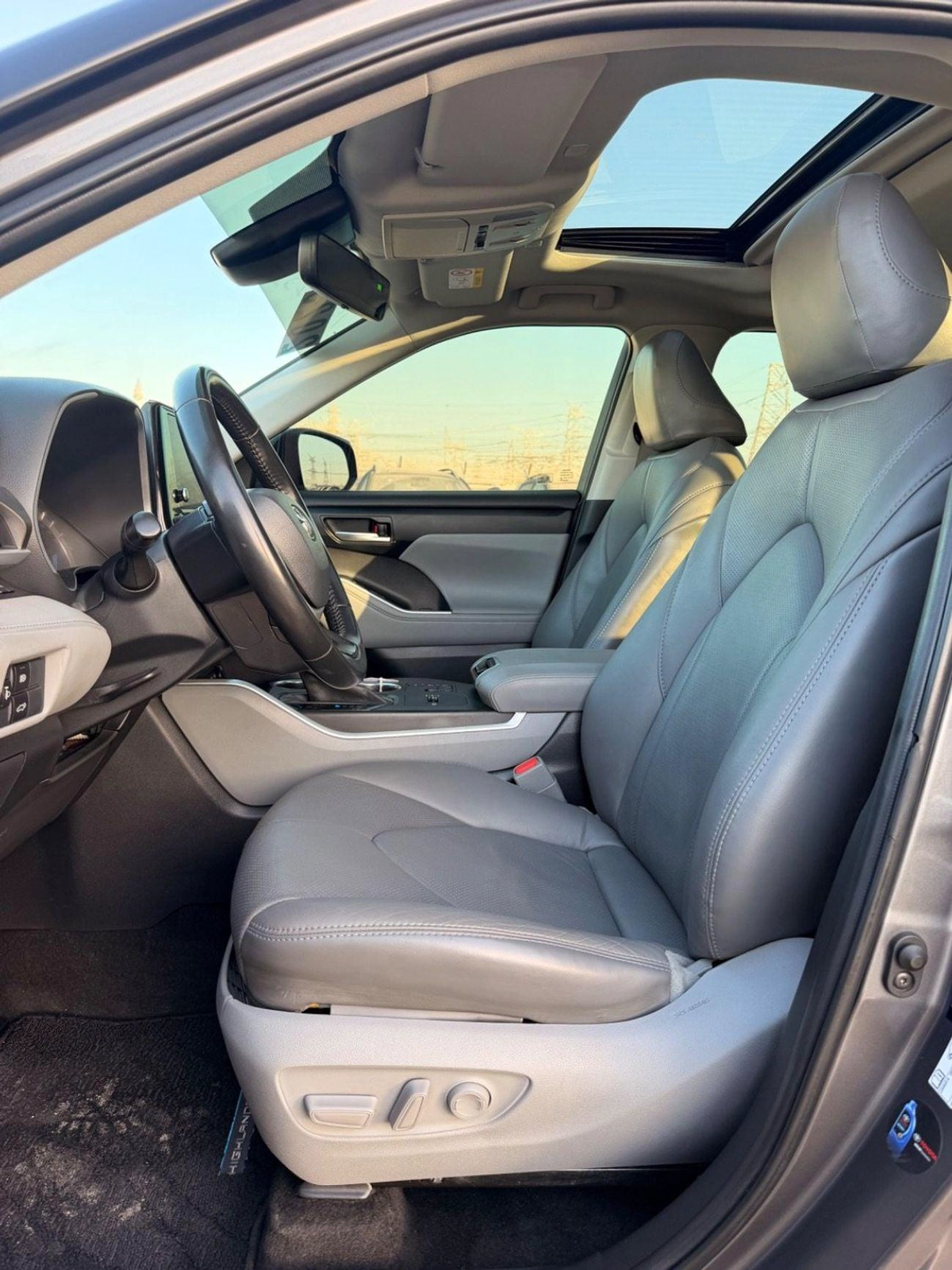 Toyota Highlander GLE HEV GLE Hybrid Full option 2023-5-5