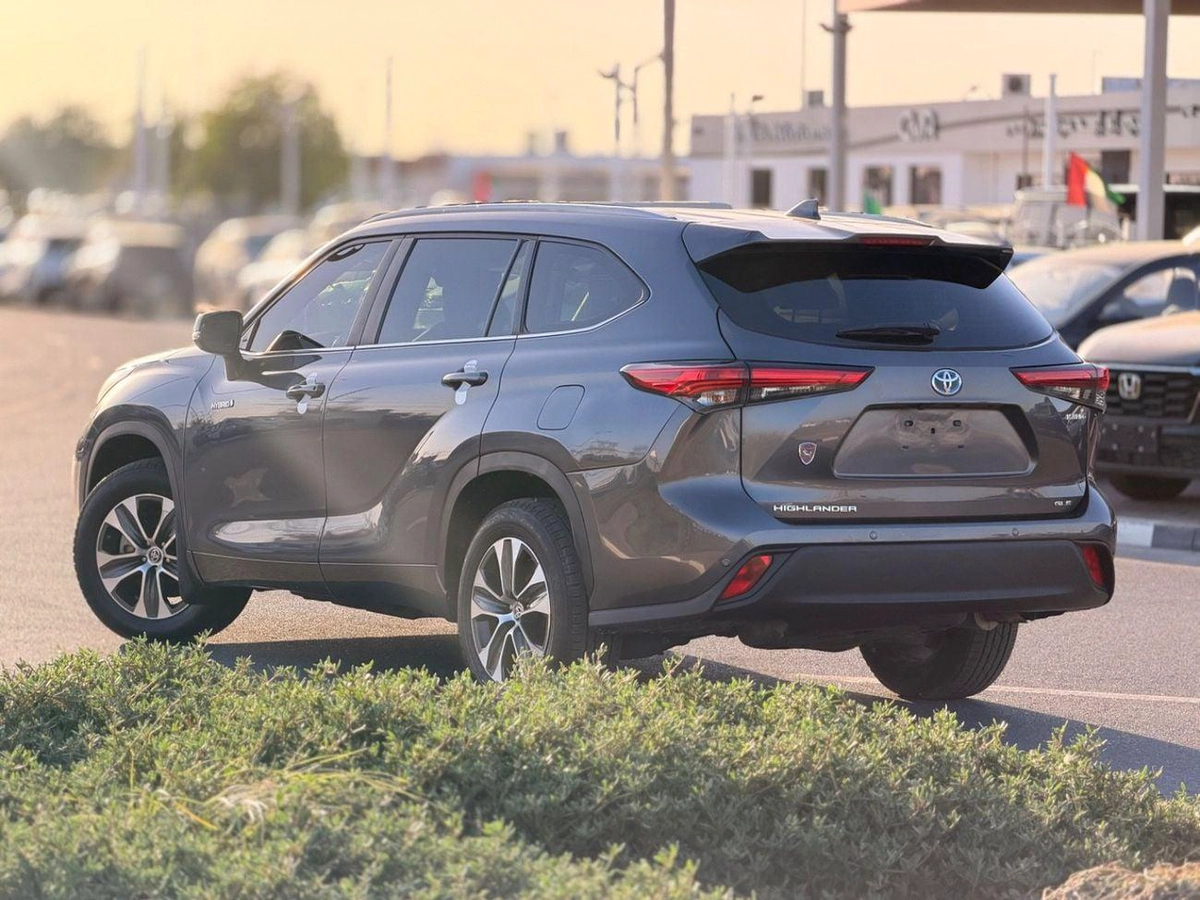 Toyota Highlander GLE HEV GLE Hybrid Full option 2023-13-13