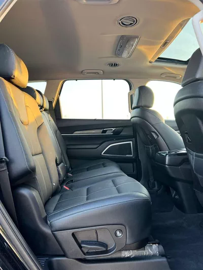Kia Telluride EX 2022 Kia Telluride Full Option 3.8L V6 - Rear Camera Leather Seat & Sensor - Sunroof - AWD 4x4-13