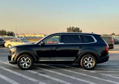 Kia Telluride EX 2022 Kia Telluride Full Option 3.8L V6 - Rear Camera Leather Seat & Sensor - Sunroof - AWD 4x4-4