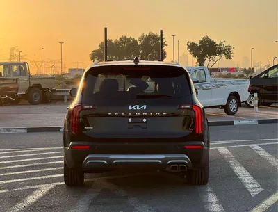 Kia Telluride EX 2022 Kia Telluride Full Option 3.8L V6 - Rear Camera Leather Seat & Sensor - Sunroof - AWD 4x4-6