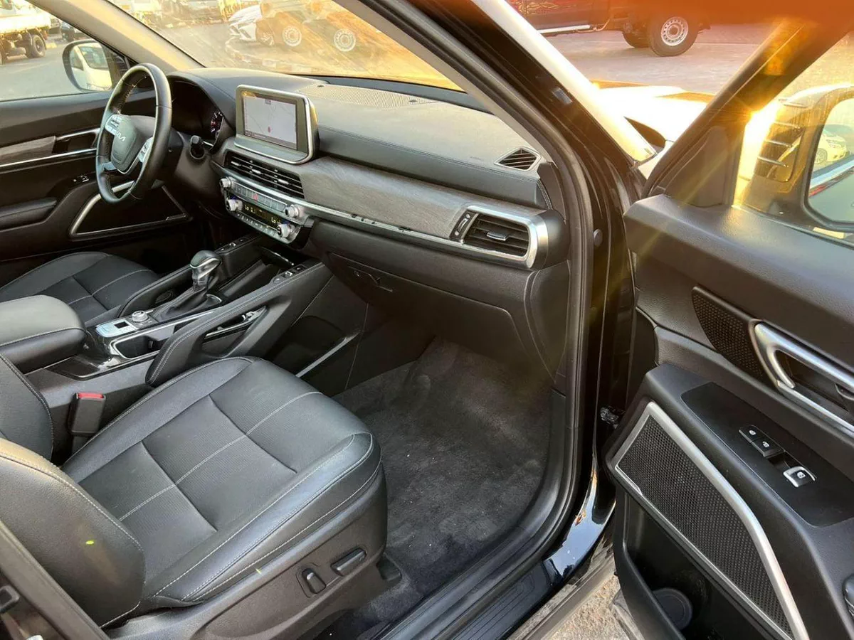 Kia Telluride EX 2022 Kia Telluride Full Option 3.8L V6 - Rear Camera Leather Seat & Sensor - Sunroof - AWD 4x4-9-0