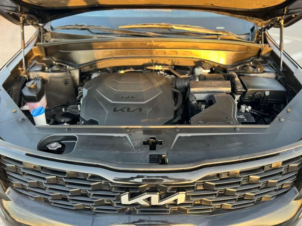 Kia Telluride EX 2022 Kia Telluride Full Option 3.8L V6 - Rear Camera Leather Seat & Sensor - Sunroof - AWD 4x4-20-0