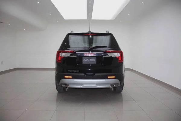 GMC Acadia SLE 2023 - GCC Specs
