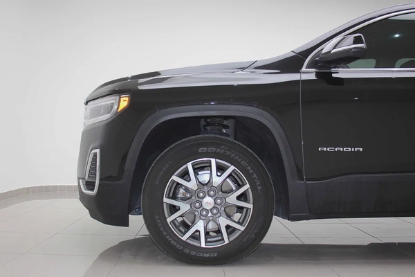 GMC Acadia SLE 2023 - GCC Specs