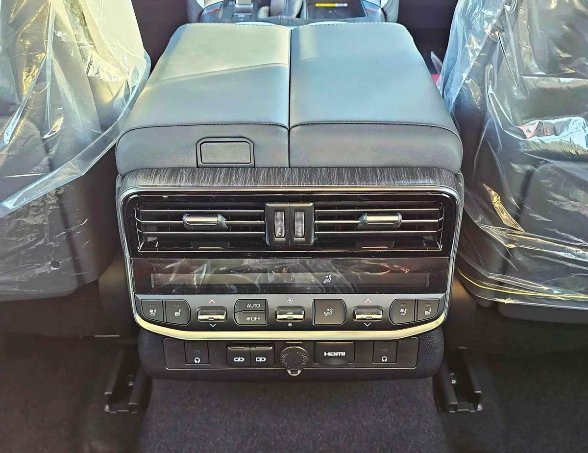 Toyota Land Cruiser VXR 3.5L PETROL | Radar | HUD | Top Variant | Aero Body Kit (CODE # VXR31HK)-10-0
