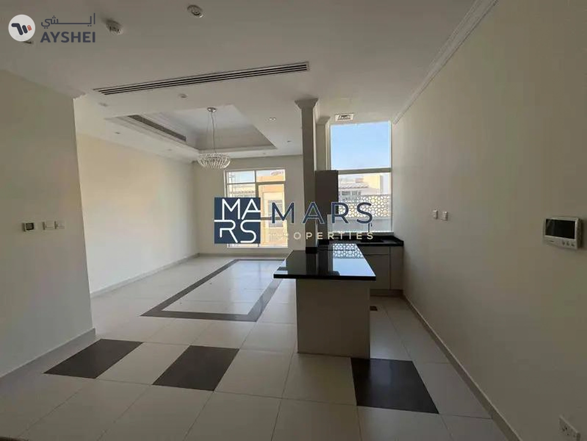 | Luxerious 4 Bedroom Villa | Big Garden | Prime Location |-9-9