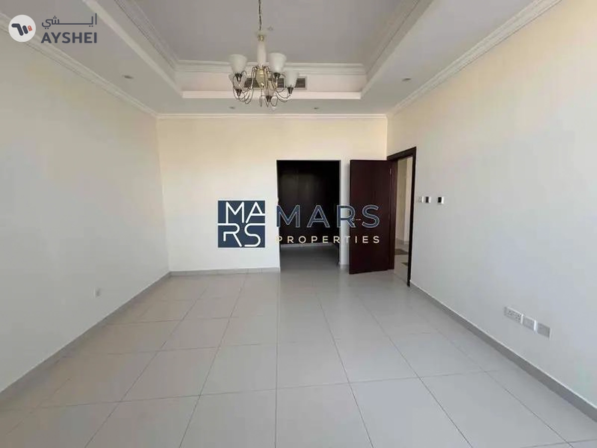 | Luxerious 4 Bedroom Villa | Big Garden | Prime Location |-13-13