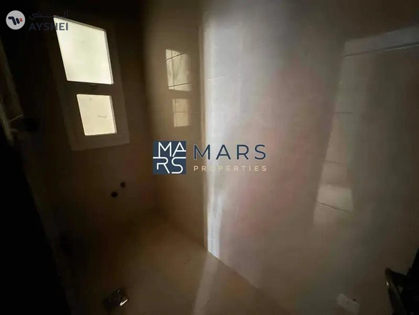 | Luxerious 4 Bedroom Villa | Big Garden | Prime Location |