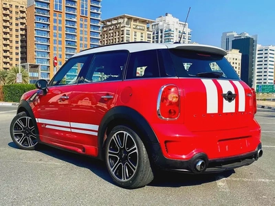 COUNTRYMAN 2015 MINI   S-ALL4 JCW || GCC SPECS ||  ORIGINAL PAINT || ACCIDENT FREE-5