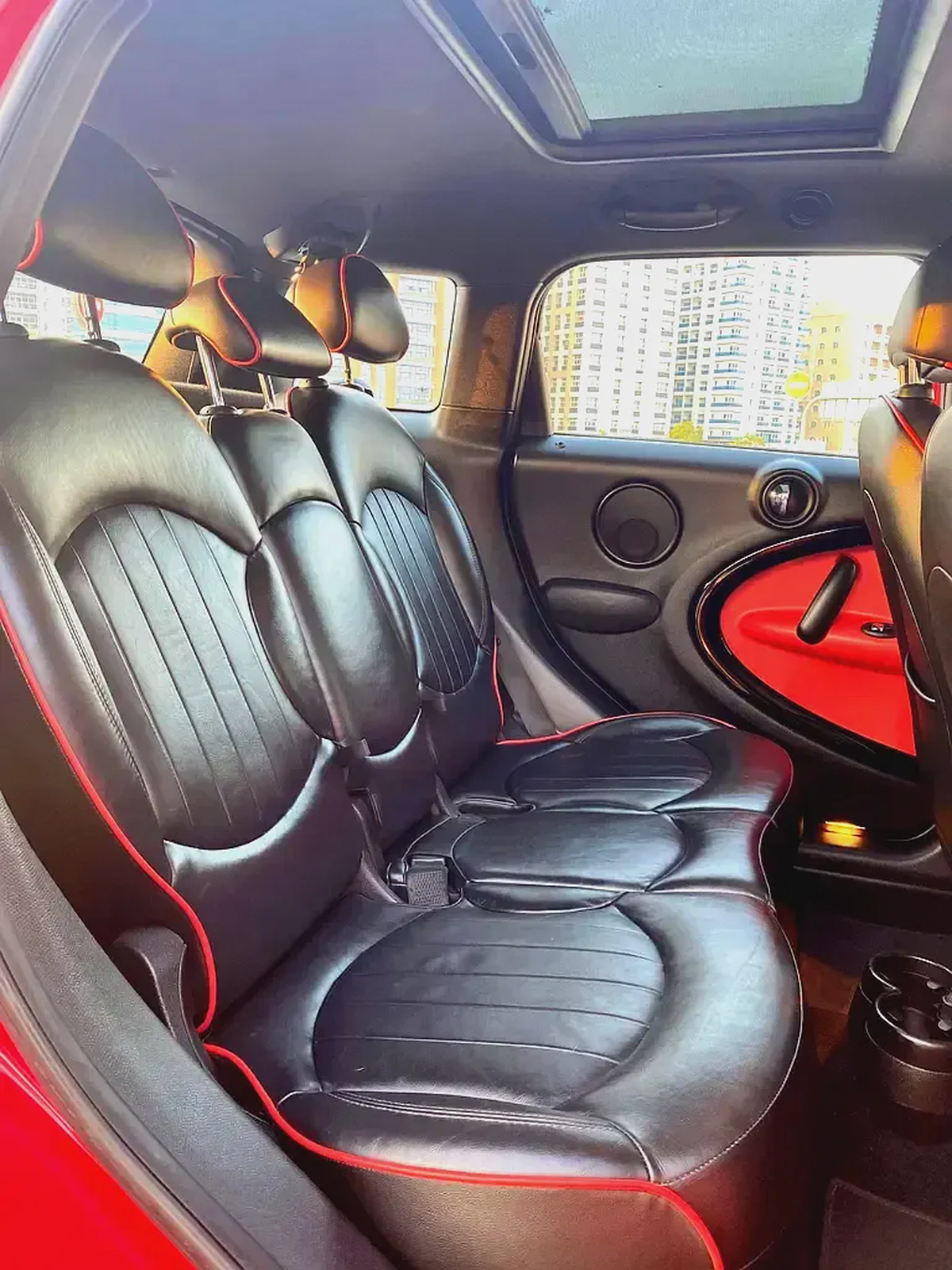 COUNTRYMAN 2015 MINI   S-ALL4 JCW || GCC SPECS ||  ORIGINAL PAINT || ACCIDENT FREE-9-9