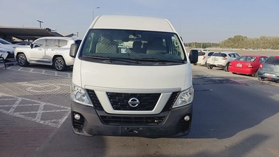 Nissan Urvan NV350 2019 - GCC Specs - Reliable and Spacious-8