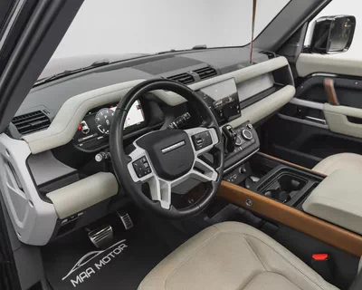 Land Rover Defender 110 SE P300 2024 GCC Specs-6