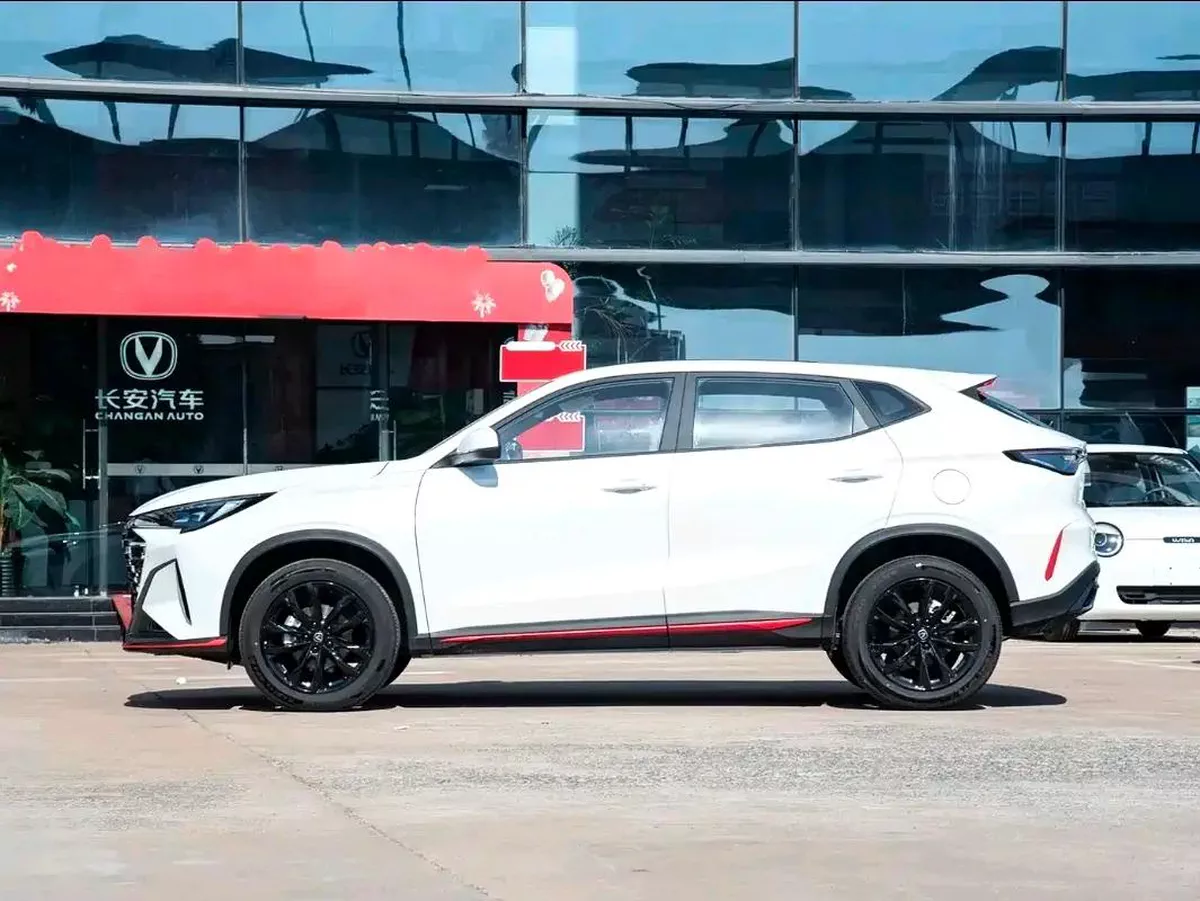 Changan X5 PLUS 1.5T DCT Pioneer PRO-8-8
