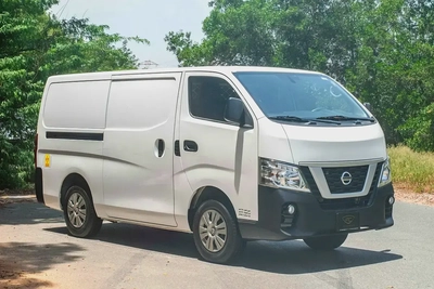 Standard Roof Delivery Van | Manual | GCC Specs | Ref#N32721-1