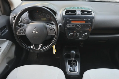Mitsubishi Attrage GLX 2022 - GCC Specs - Low Mileage-14