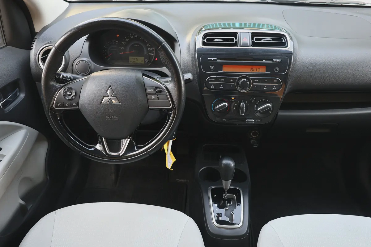 Mitsubishi Attrage GLX 2022 - GCC Specs - Low Mileage-14-14