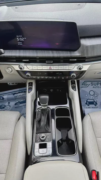 2023 Kia Telluride SX Full Options | G.C.C | First Owner | Full Service History-14