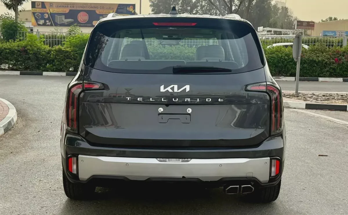 2023 Kia Telluride SX Full Options | G.C.C | First Owner | Full Service History-9-9