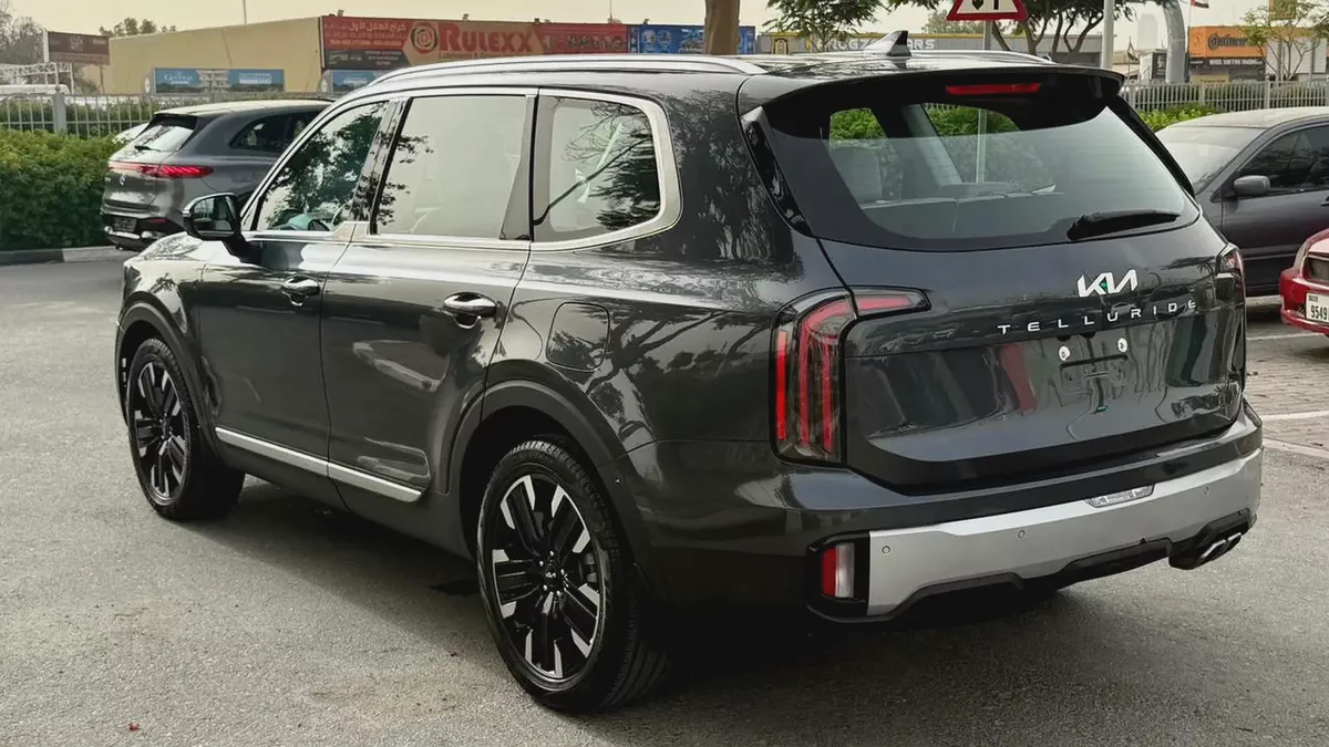 2023 Kia Telluride SX Full Options | G.C.C | First Owner | Full Service History-7-7