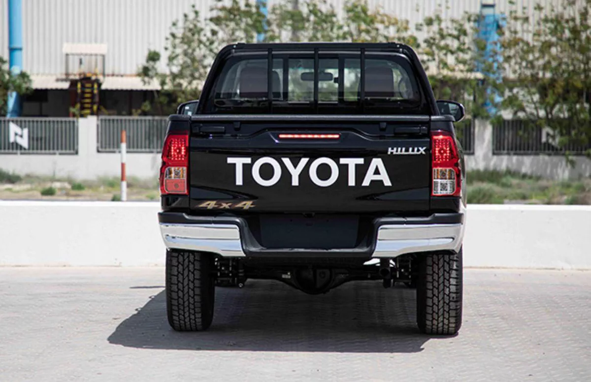 2026 Toyota Hilux-9-9