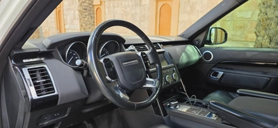 2019 Land Rover Discovery SE-Excellent condition-Bank Finance Available-7