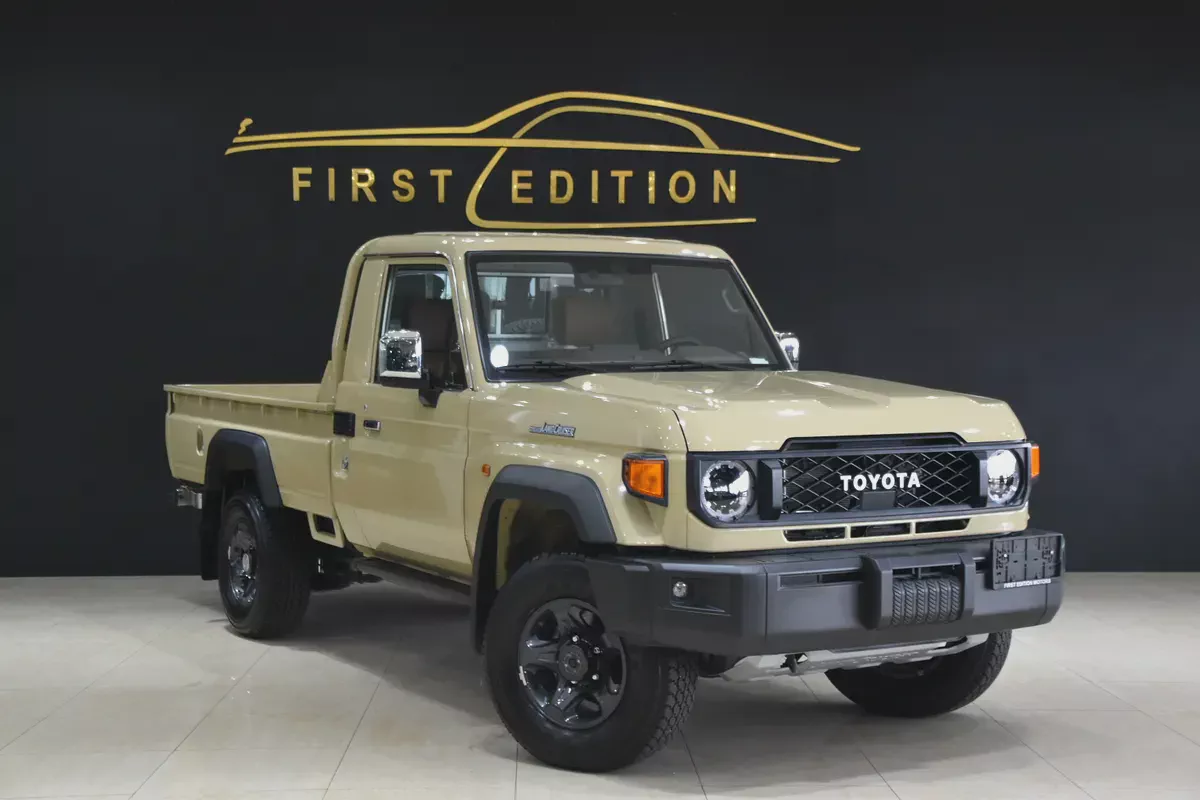 Toyota Land Cruiser 70 Series LC 79 LX 2026 GCC Specs- Al-futtaim Warranty-1-1