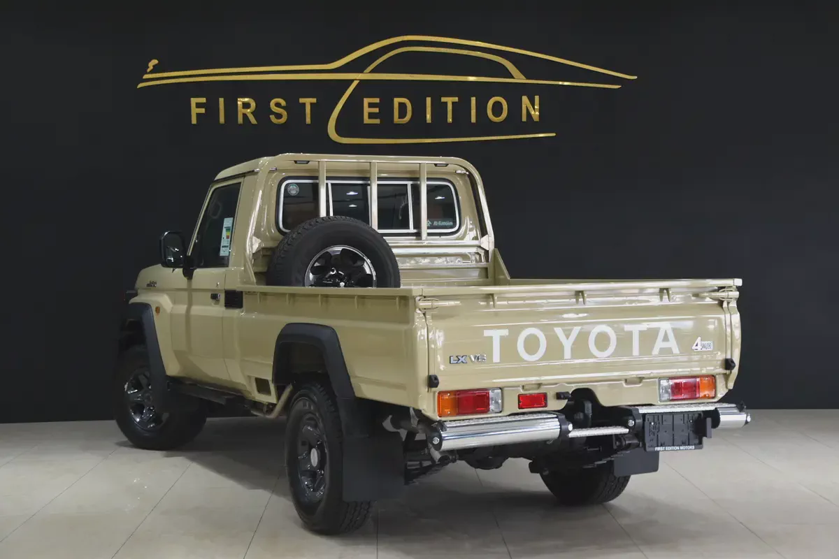 Toyota Land Cruiser 70 Series LC 79 LX 2026 GCC Specs- Al-futtaim Warranty-3-3